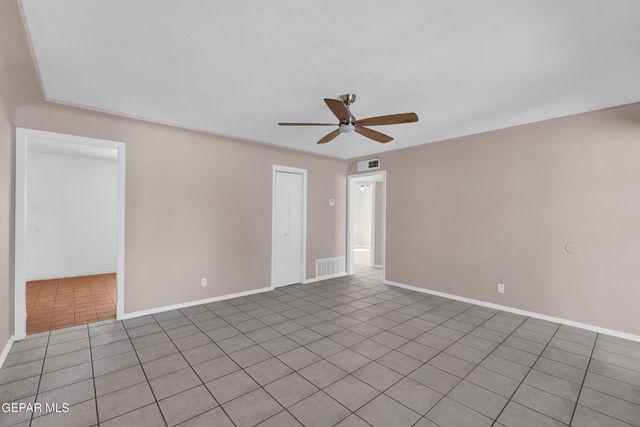 1037 STANLEY Street, El Paso, TX 79907