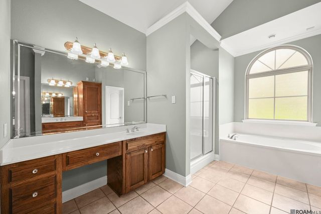 39354 Meadowbrook Ave, Prairieville, LA 70769