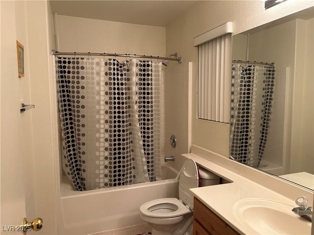 4153 Compatibility Court, North Las Vegas, NV 89032