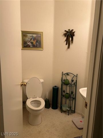 4153 Compatibility Court, North Las Vegas, NV 89032