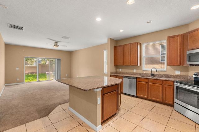 1142 GRAND HILLTOP DRIVE, Apopka, FL 32703