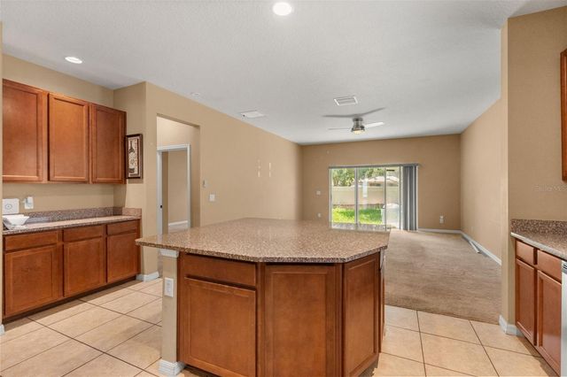 1142 GRAND HILLTOP DRIVE, Apopka, FL 32703