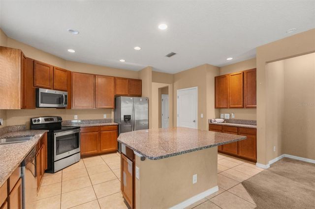 1142 GRAND HILLTOP DRIVE, Apopka, FL 32703