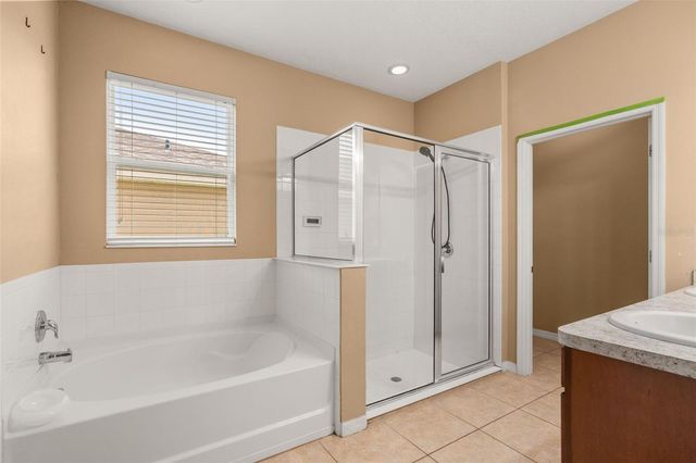 1142 GRAND HILLTOP DRIVE, Apopka, FL 32703