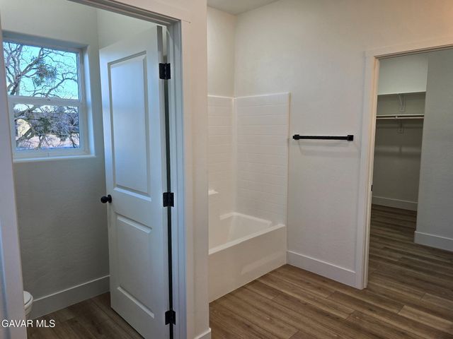 21001 Carriage Drive, Tehachapi, CA 93561