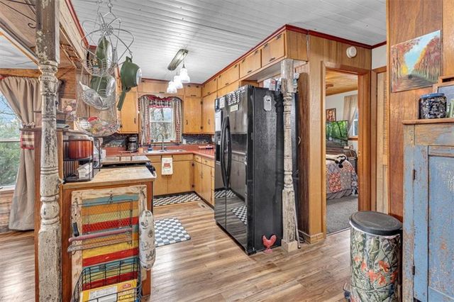 8890 SW Lake Drive, Lathrop, MO 64465