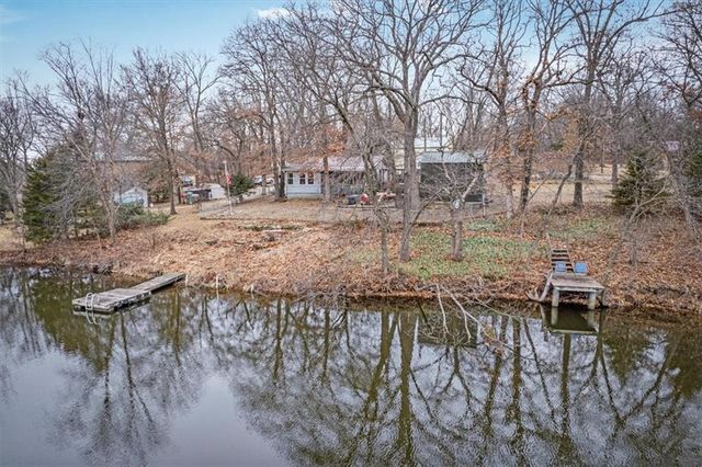 8890 SW Lake Drive, Lathrop, MO 64465