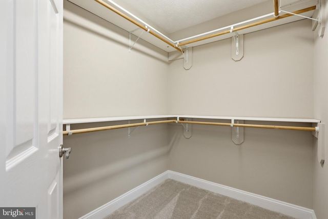 18 TREASURE DR, Martinsburg, WV 25403