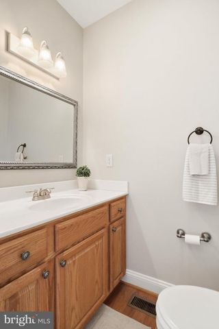 18 TREASURE DR, Martinsburg, WV 25403