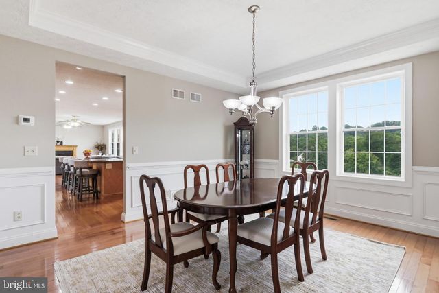 18 TREASURE DR, Martinsburg, WV 25403