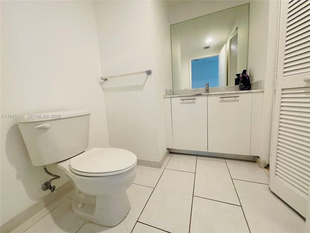 951 Brickell Ave 1511, Miami, FL 33131