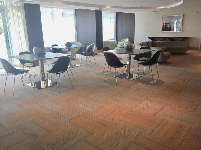 951 Brickell Ave 1511, Miami, FL 33131