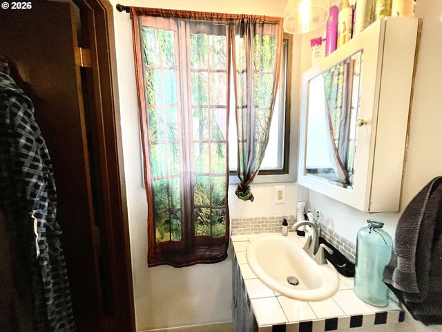 309 Lake Ave, La Grande, OR 97850