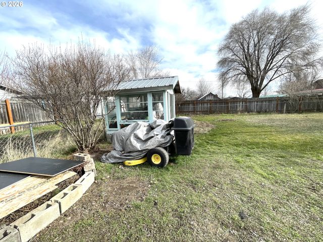 309 Lake Ave, La Grande, OR 97850