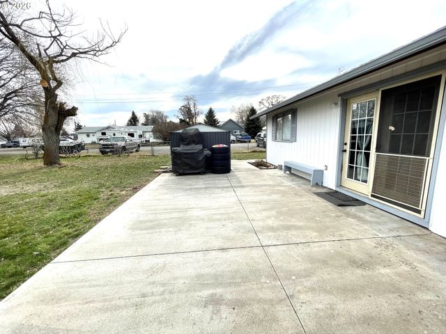 309 Lake Ave, La Grande, OR 97850