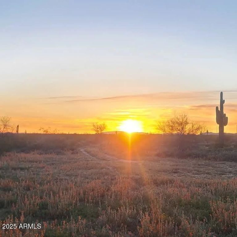 1.174 acre N 255 Avenue '-', Wittmann, AZ 85361 — photo 2