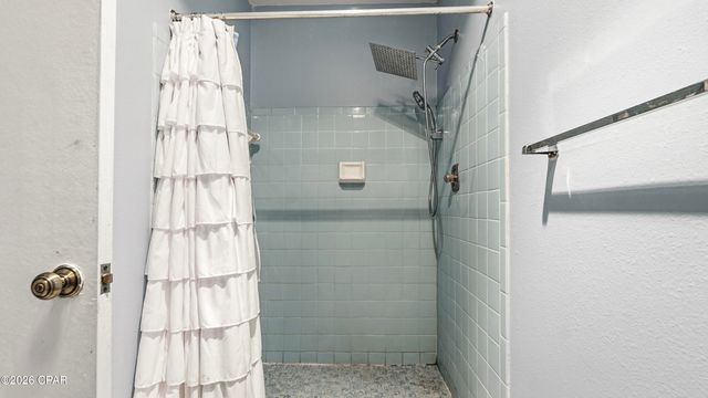 4335 Country Club Boulevard, Chipley, FL 32428