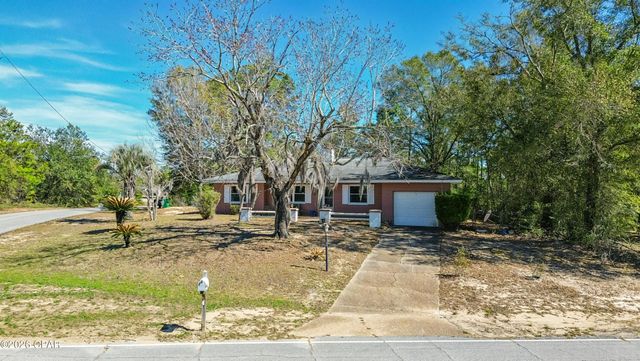 4335 Country Club Boulevard, Chipley, FL 32428