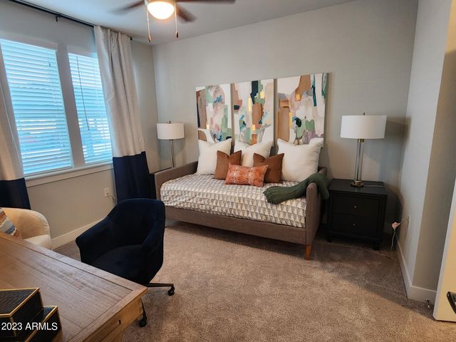 7460 N Zanjero Boulevard B1, Glendale, AZ 85305