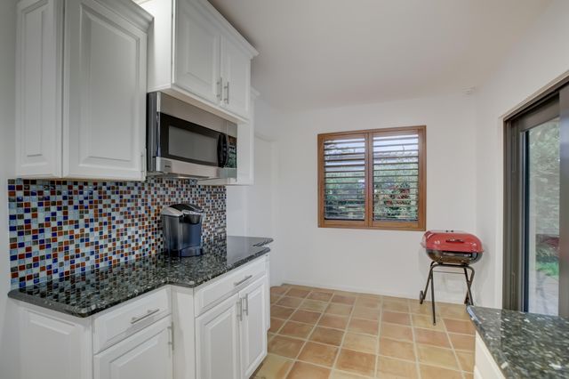 1850 NE 65th Street, Fort Lauderdale, FL 33308