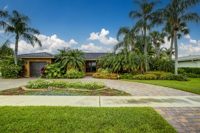 1850 NE 65th Street, Fort Lauderdale, FL 33308