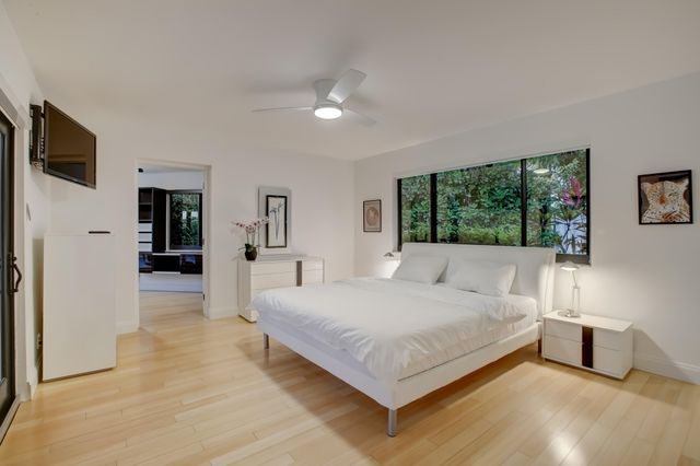 1850 NE 65th Street, Fort Lauderdale, FL 33308