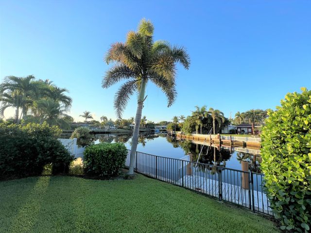 1850 NE 65th Street, Fort Lauderdale, FL 33308