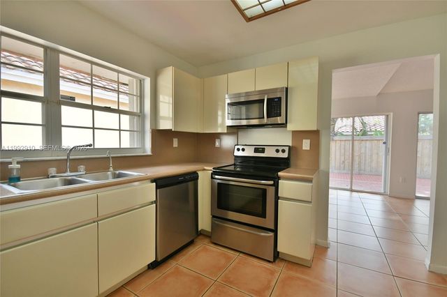 10380 NW 46th St 0, Doral, FL 33178