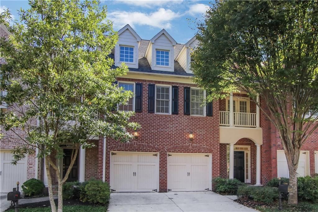 1306 Village Terrace Court, Dunwoody, GA 30338