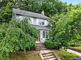 772 Broad Street, Bloomfield, NJ 07003