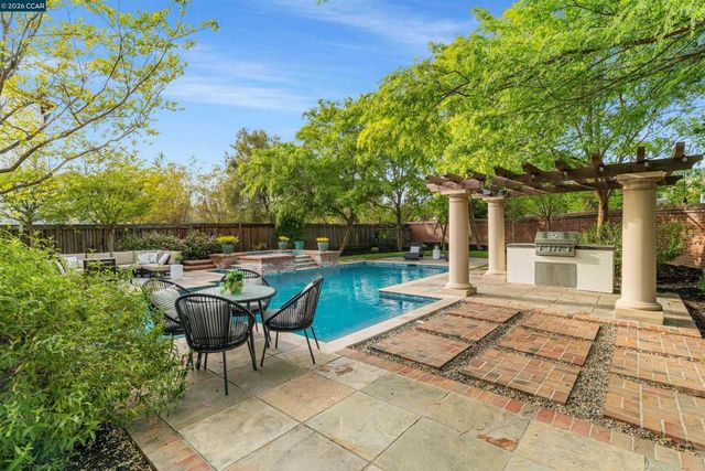 3400 Cashmere St, Danville, CA 94506