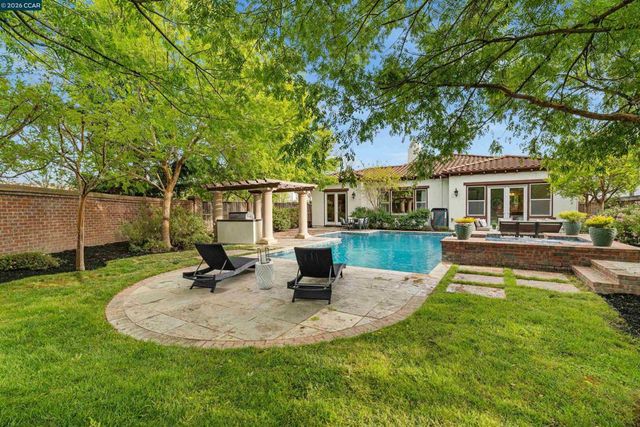 3400 Cashmere St, Danville, CA 94506