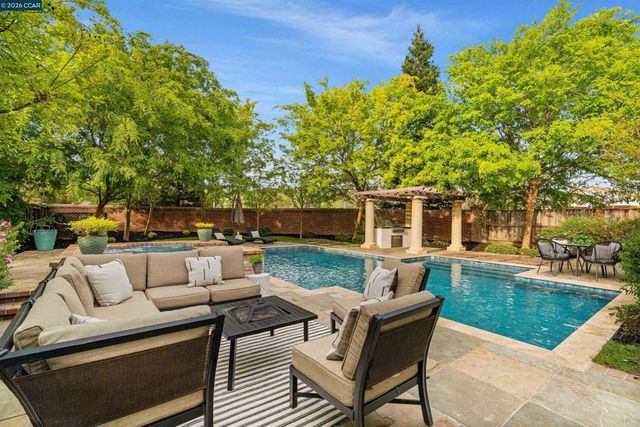 3400 Cashmere St, Danville, CA 94506