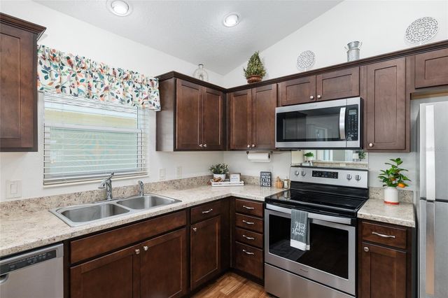 7372 SE 168TH MITZI STREET, The Villages, FL 32162