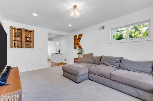 6 Poplar Avenue, West Long Branch, NJ 07764