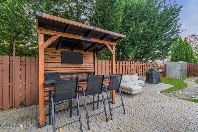 6 Poplar Avenue, West Long Branch, NJ 07764