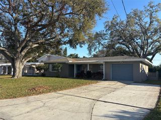 2192 BELMAR DRIVE, Belleair Bluffs, FL 33770