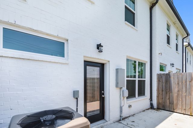 134 Noble Park Cir, Gallatin, TN 37066