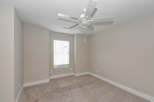 134 Noble Park Cir, Gallatin, TN 37066