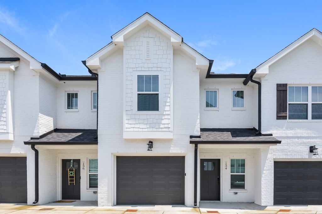 134 Noble Park Cir, Gallatin, TN 37066