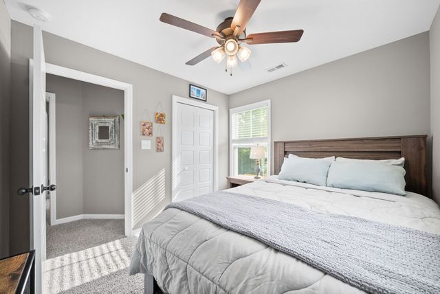 1177 Cottonwood Drive, Clarksville, TN 37040