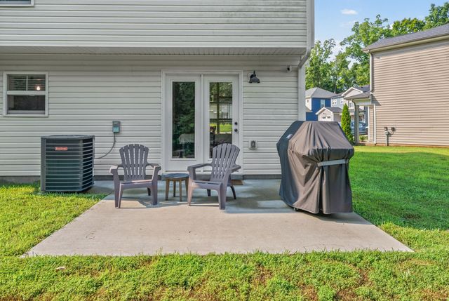 1177 Cottonwood Drive, Clarksville, TN 37040
