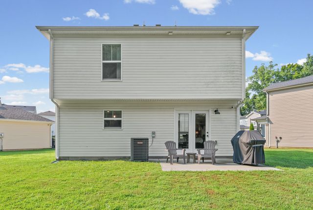 1177 Cottonwood Drive, Clarksville, TN 37040