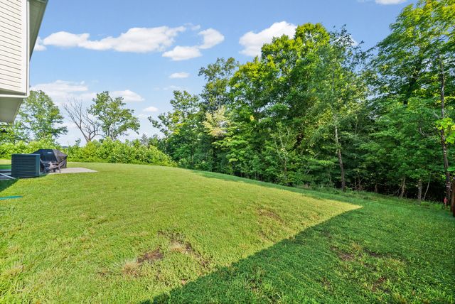 1177 Cottonwood Drive, Clarksville, TN 37040