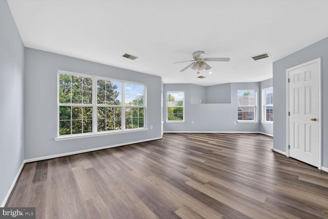 46840 MOUNTAIN LAUREL TER, Sterling, VA 20164