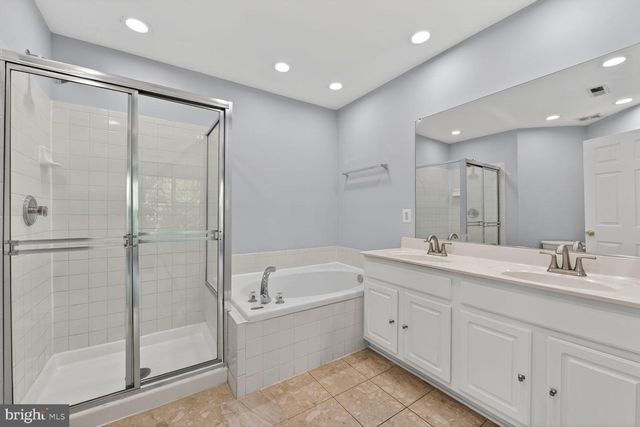 46840 MOUNTAIN LAUREL TER, Sterling, VA 20164