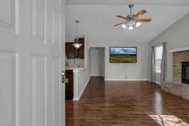 2926 Royalwood Drive, Dublin, OH 43017