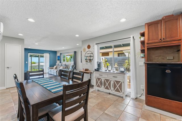 94-703 Kime Street, Waipahu, HI 96797