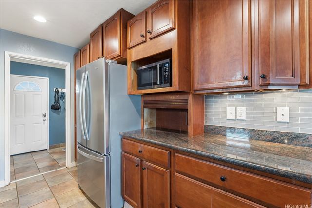 94-703 Kime Street, Waipahu, HI 96797