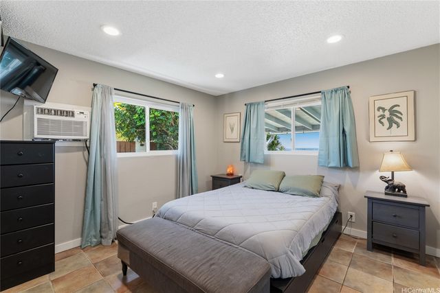 94-703 Kime Street, Waipahu, HI 96797